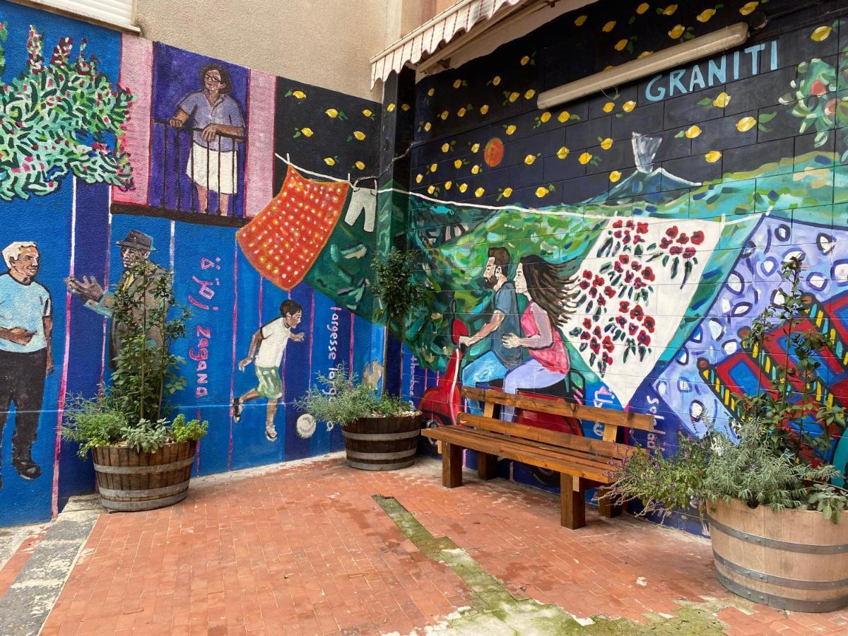 "The Gole Of Alcantara Living In The Dream'S Room" Graniti المظهر الخارجي الصورة